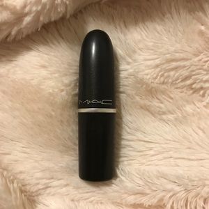 MAC Lipstick in STONE